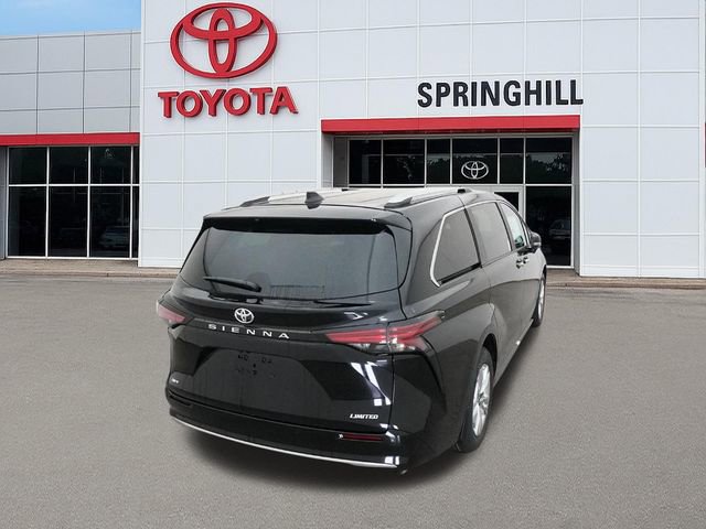 New 2026 Toyota Sienna Limited image 8