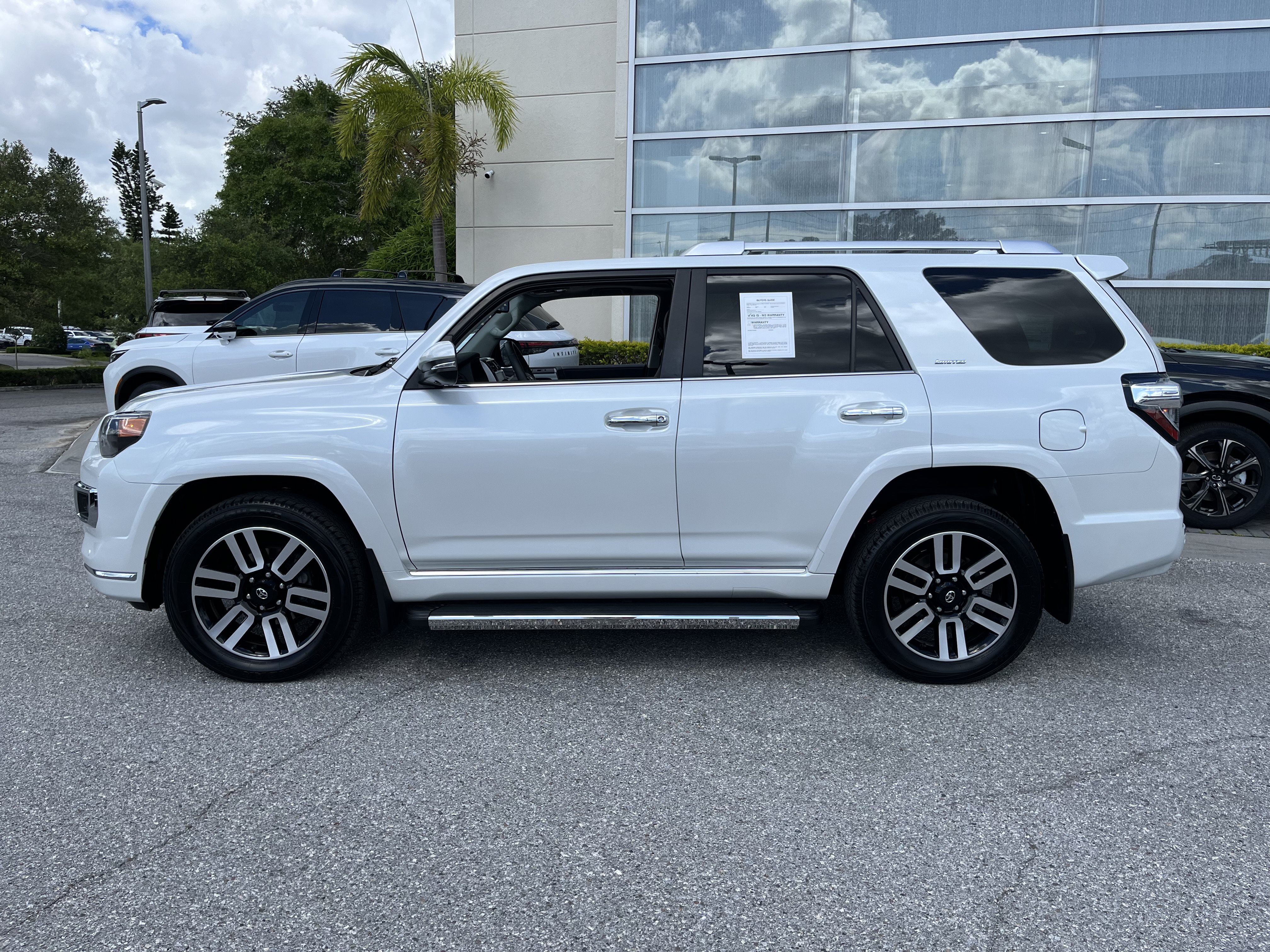 Used 2024 Toyota 4Runner Limited AWD/4WD image 6