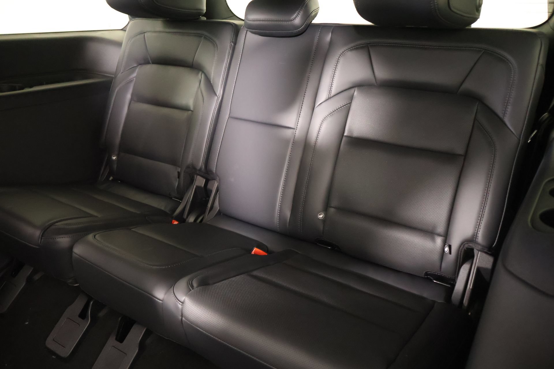 New 2027 Lincoln Navigator Reserve w/ Jet Appearance Package AWD/4WD image 13