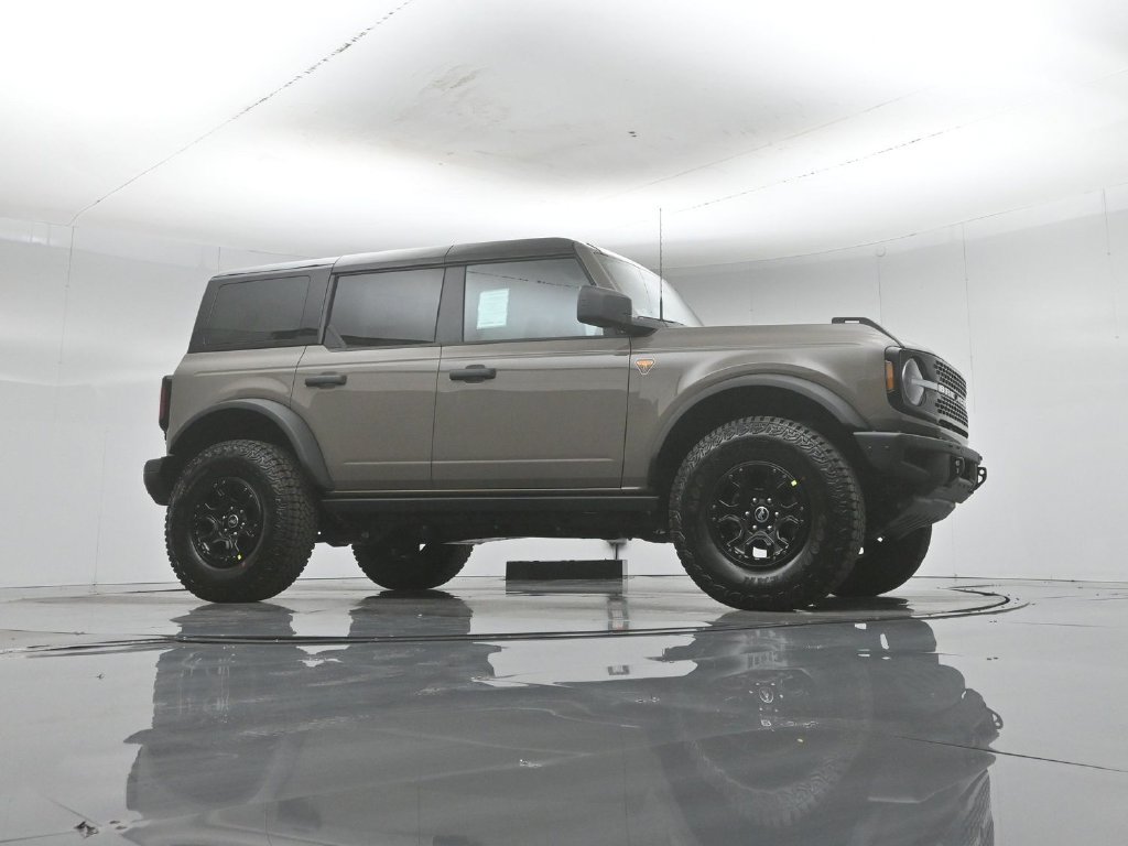 New 2026 Ford Bronco Badlands AWD/4WD image 50