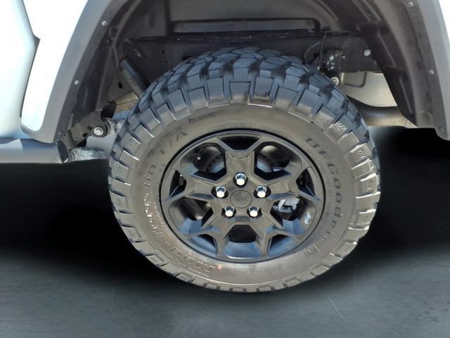 Used 2023 Jeep Gladiator Sport AWD/4WD image 10