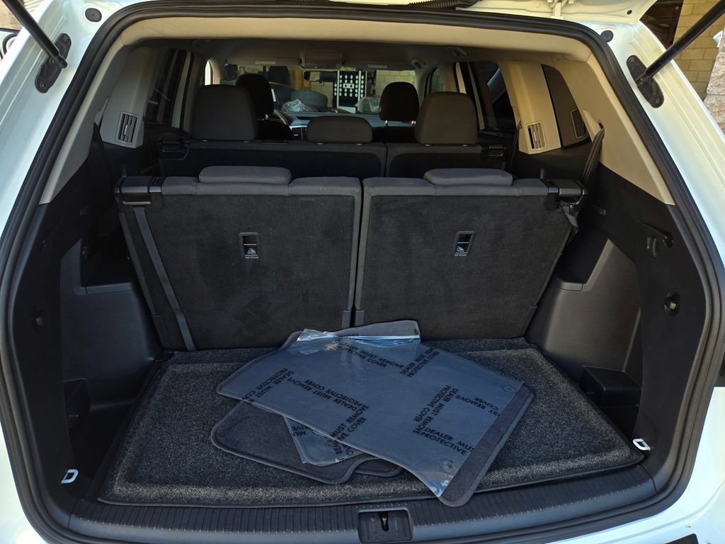 Used 2018 Volkswagen Atlas S AWD/4WD image 26