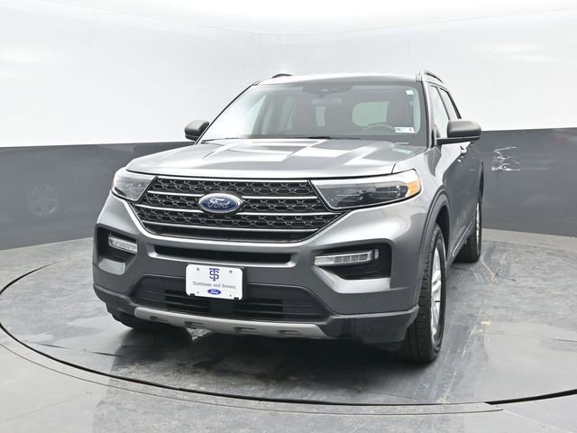 Used 2022 Ford Explorer XLT w/ Equipment Group 202A image 18