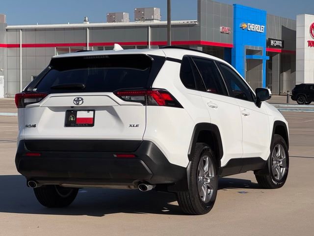 Used 2024 Toyota RAV4 XLE image 2