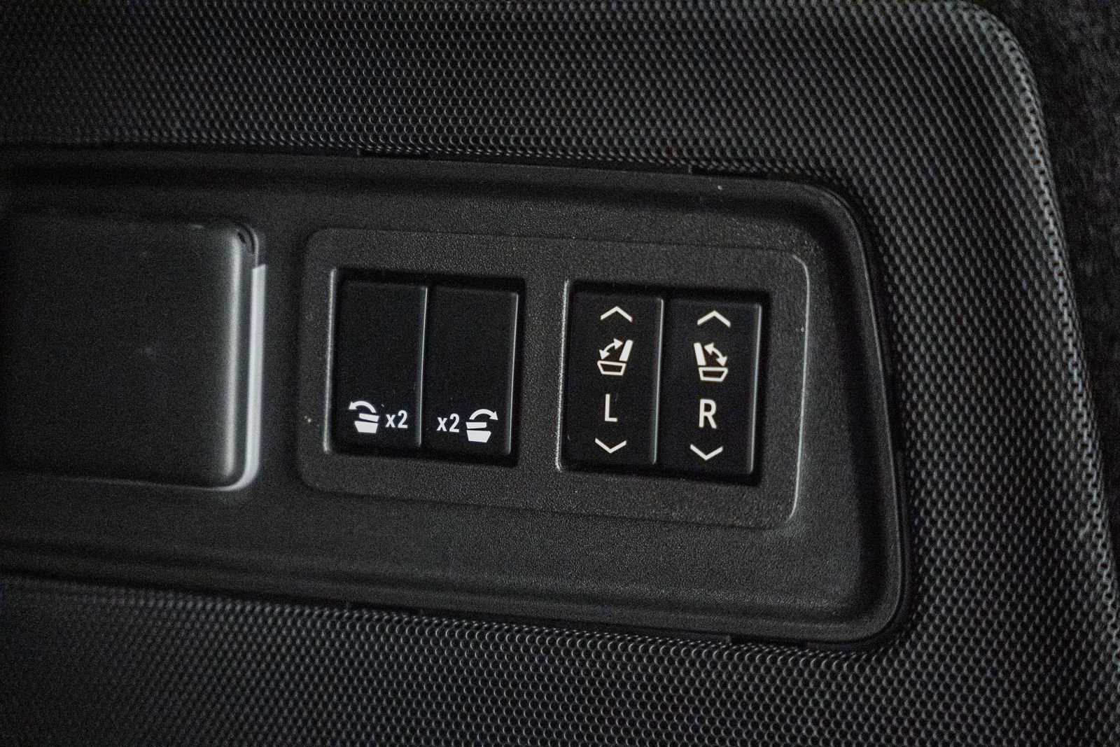 Used 2023 Cadillac Escalade V w/ LPO, Floor Liner Package image 13