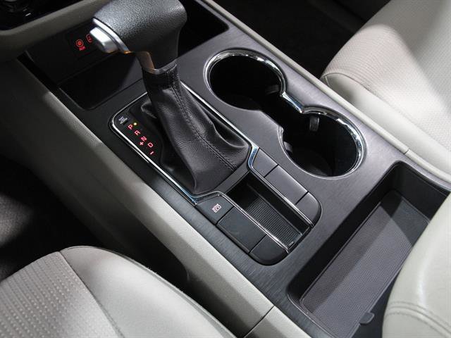 Used 2021 Kia Sedona LX image 13