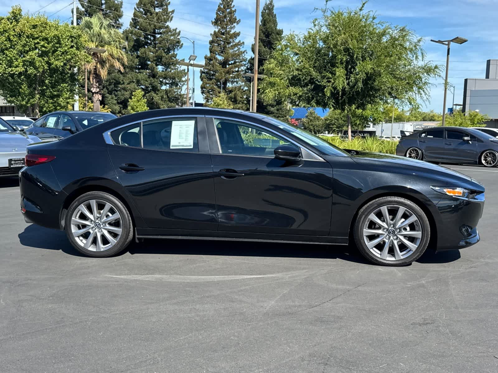 Used 2023 MAZDA MAZDA3 s FWD image 6