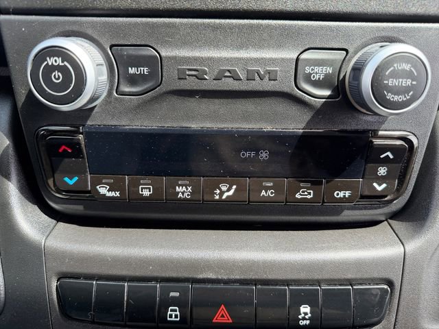 Used 2025 RAM ProMaster 2500 w/ Convenience Group FWD image 22