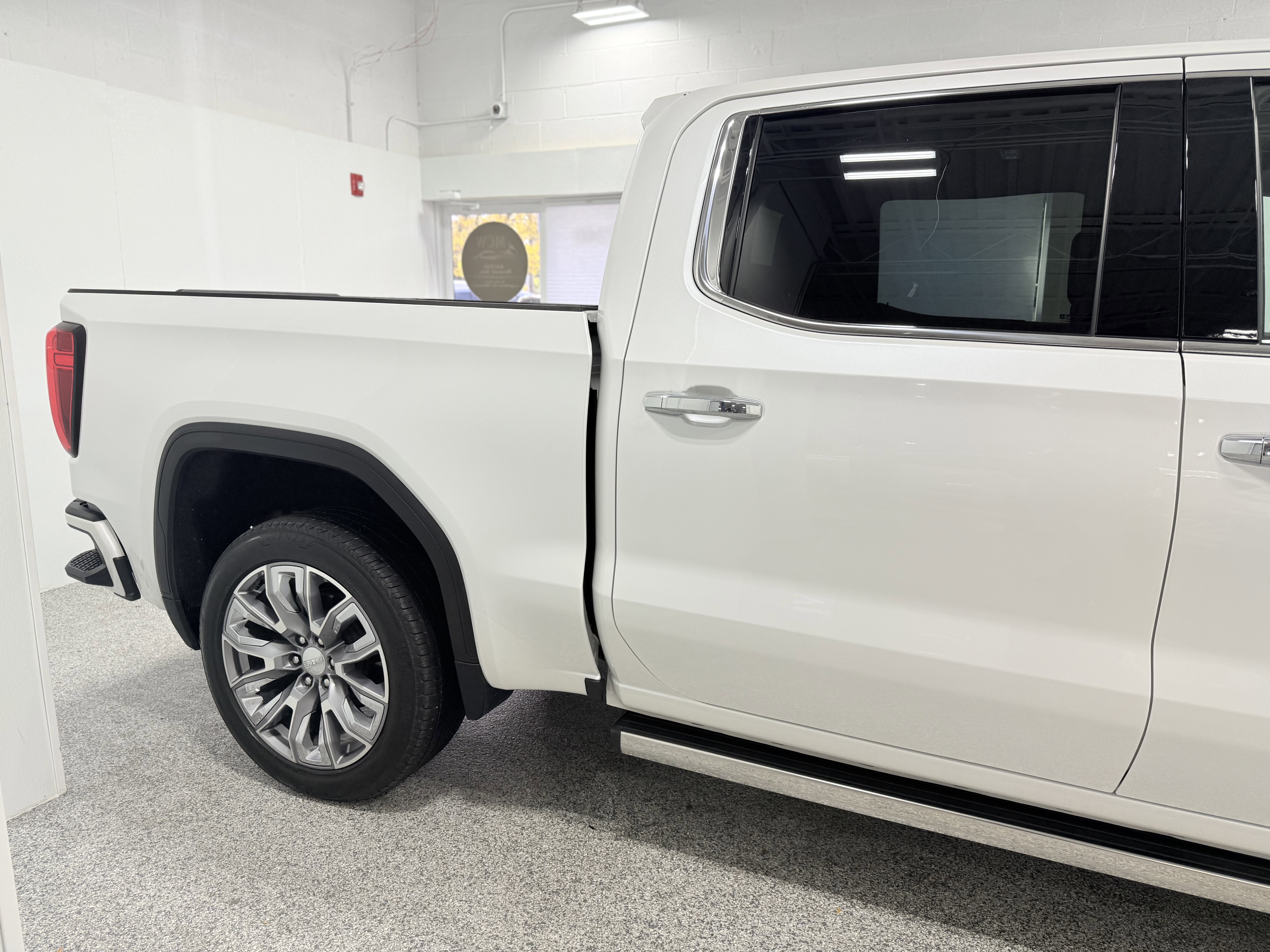 Certified 2022 GMC Sierra 1500 Denali w/ Denali Reserve Package image 9