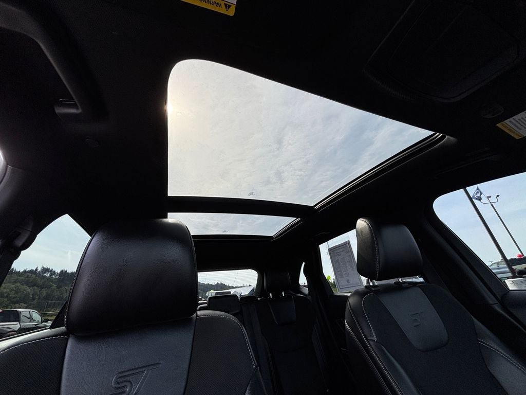 Used 2020 Ford Edge ST w/ Equipment Group 401A AWD/4WD image 27