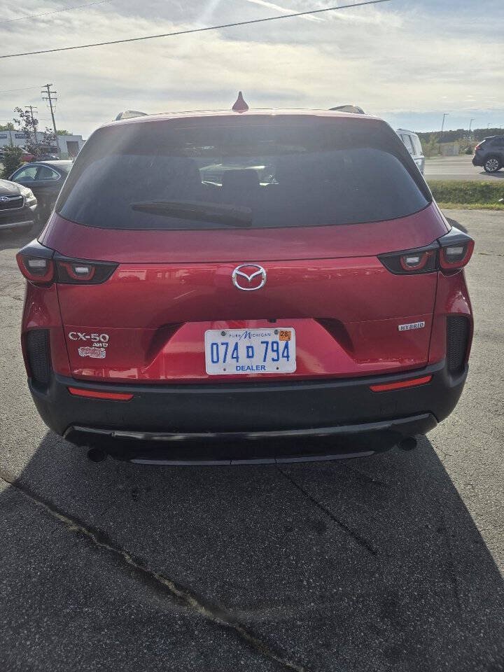 Used 2025 MAZDA CX-50 AWD 2.5 Hybrid w/ Premium Pkg image 6