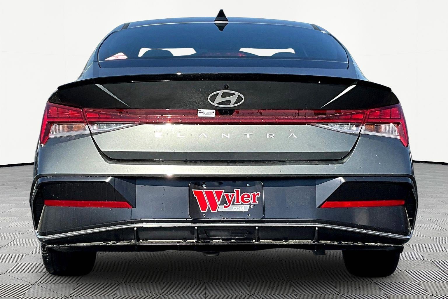 New 2026 Hyundai Elantra N Line FWD image 5