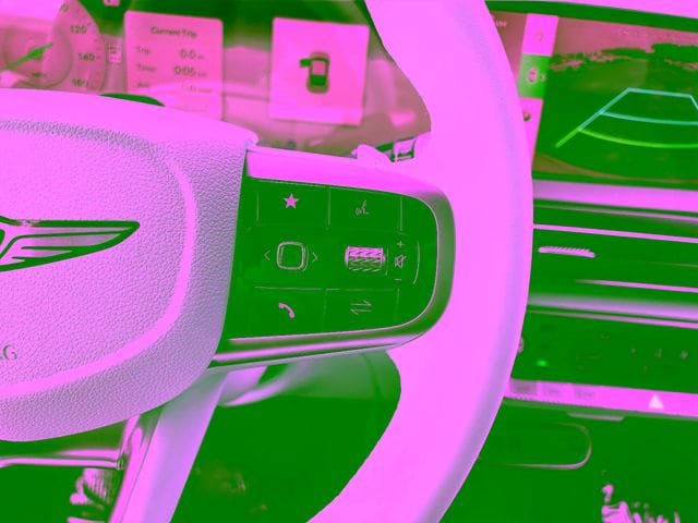 New 2026 Genesis GV60 RWD image 32