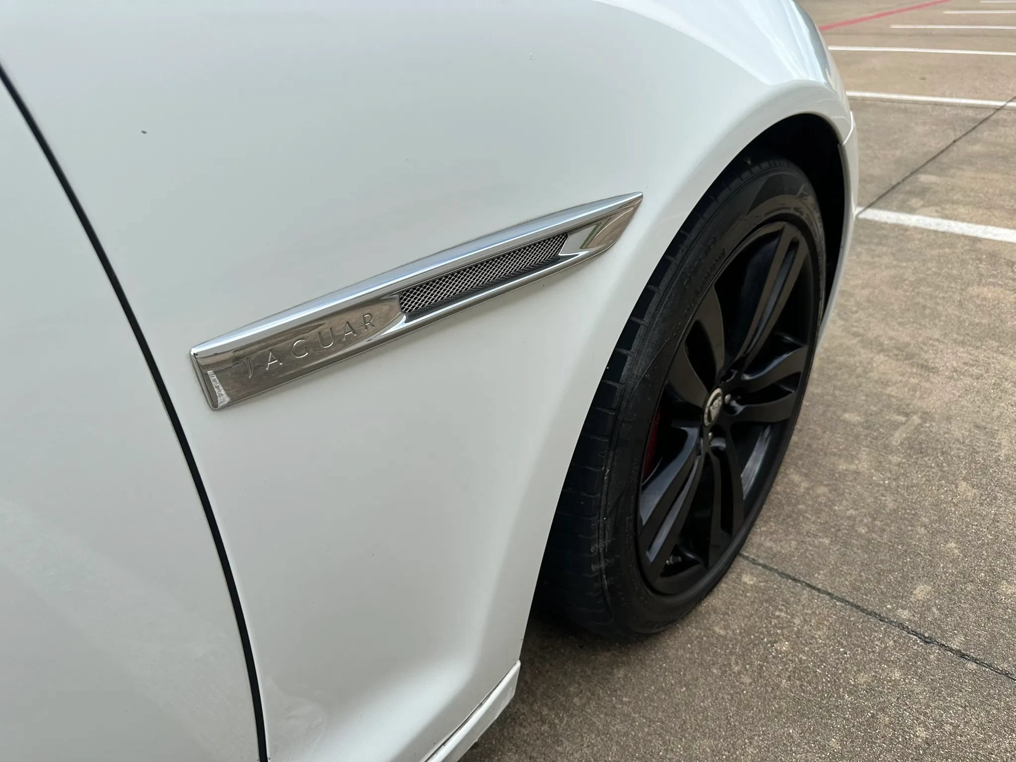 Used 2013 Jaguar XJ L Portfolio RWD image 7