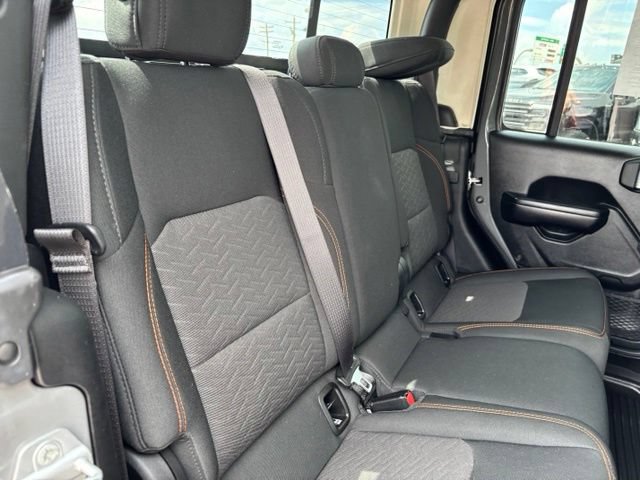 Used 2021 Jeep Gladiator Mojave AWD/4WD image 23
