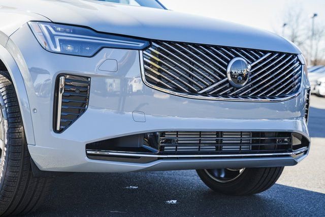 New 2026 Volvo XC90 T8 Ultra w/ Protection Package Premier image 14