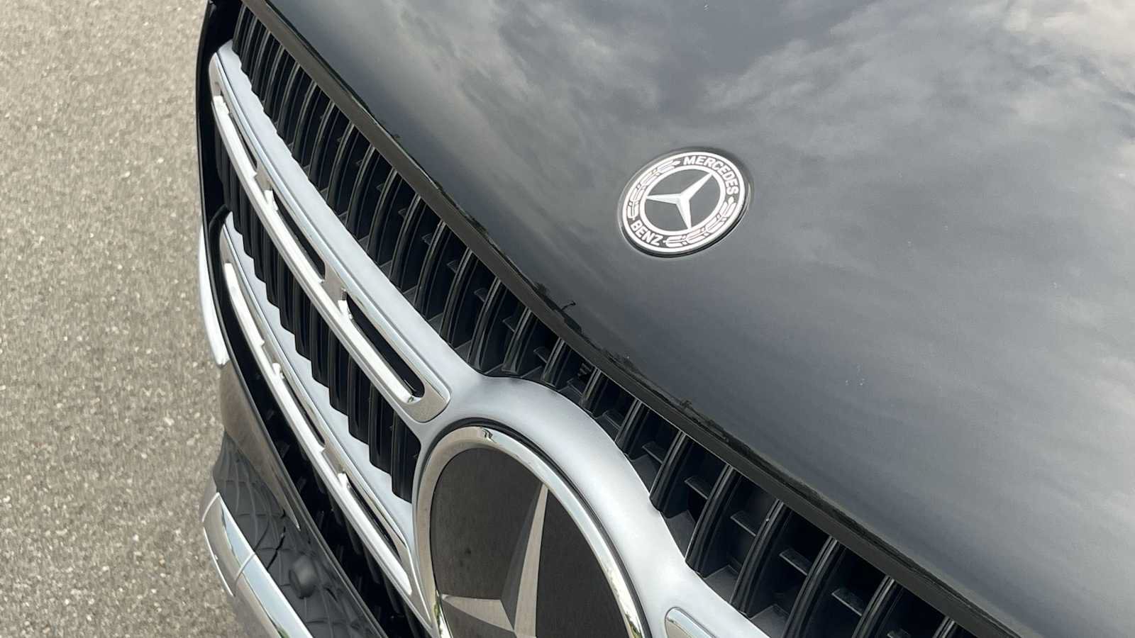 Certified 2025 Mercedes-Benz GLE 450e 4MATIC image 23
