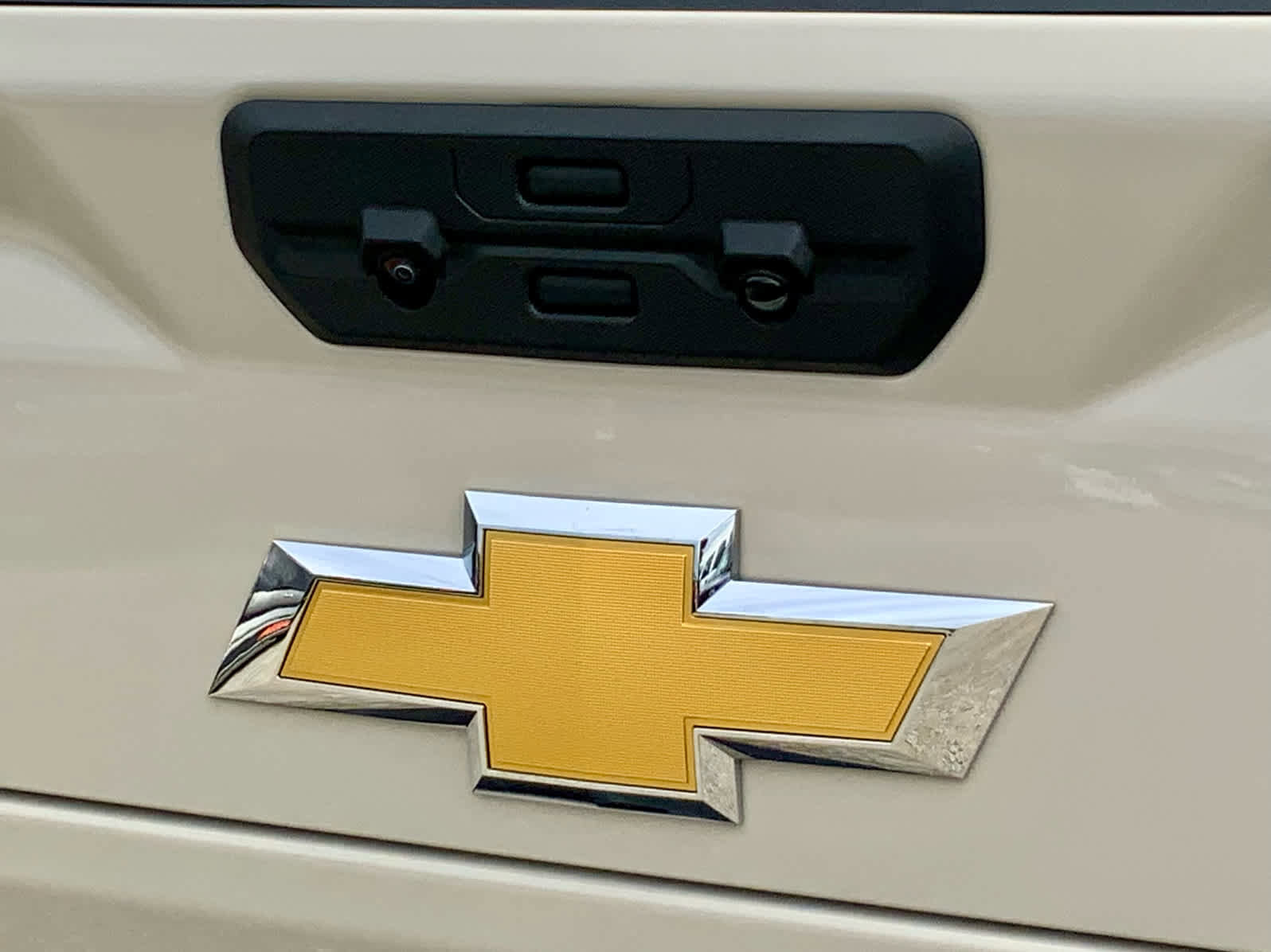 New 2026 Chevrolet Silverado 2500 Custom w/ Custom Value Package AWD/4WD image 25