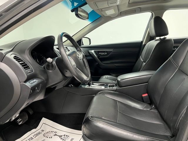 Used 2017 Nissan Altima 2.5 SL w/ Moonroof Package image 19
