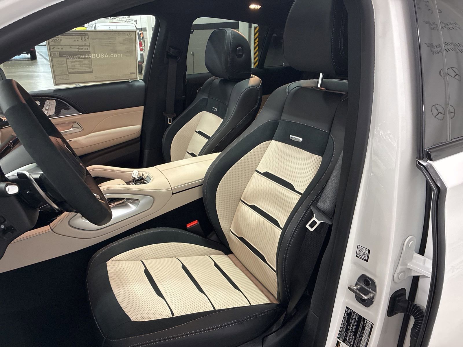 New 2026 Mercedes-Benz GLE 53 AMG 4MATIC Coupe image 9