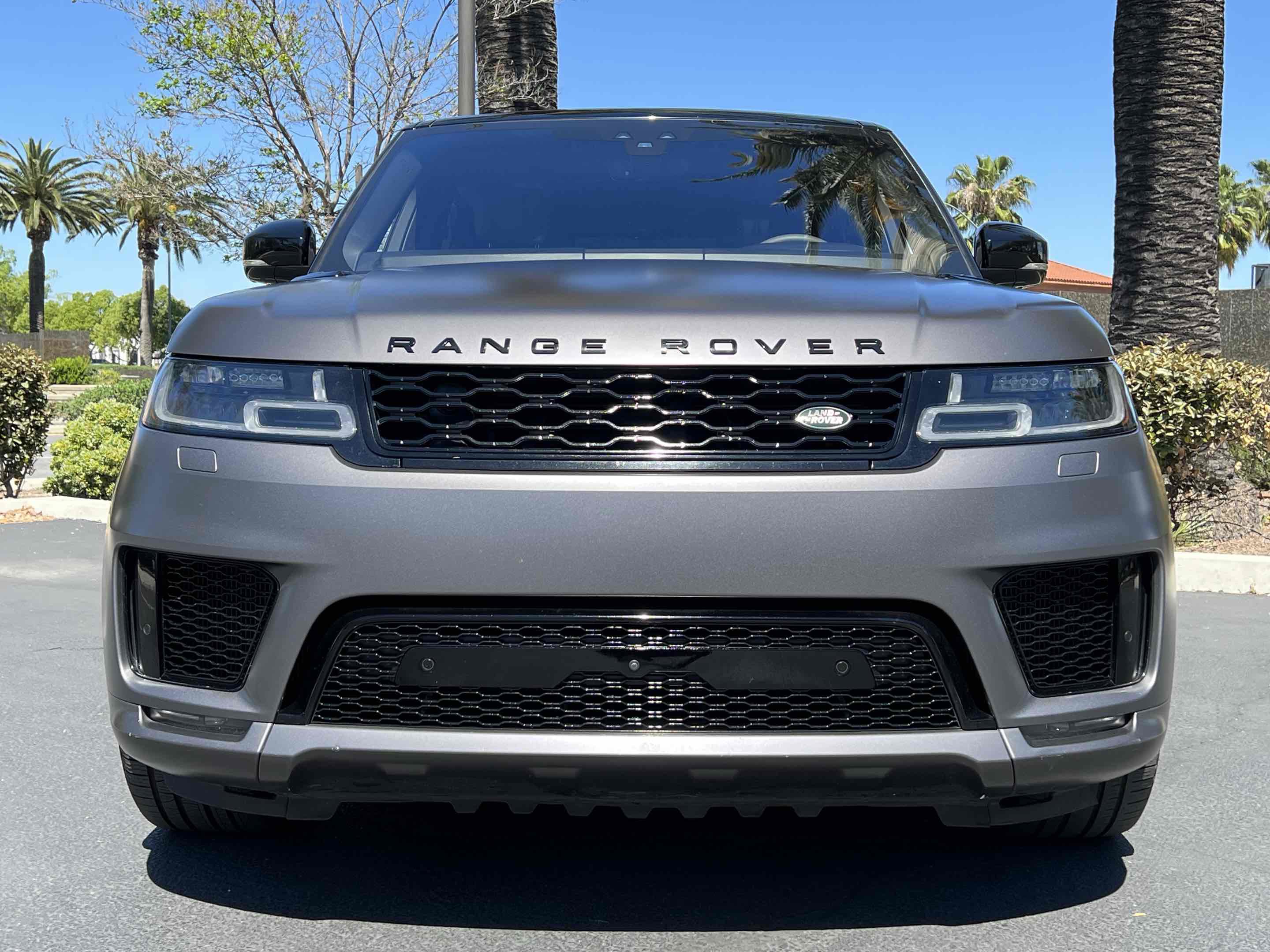 Used 2020 Land Rover Range Rover Sport HST image 48