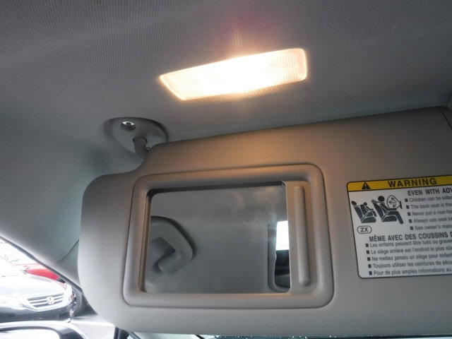 Used 2020 Toyota RAV4 XLE Premium image 32