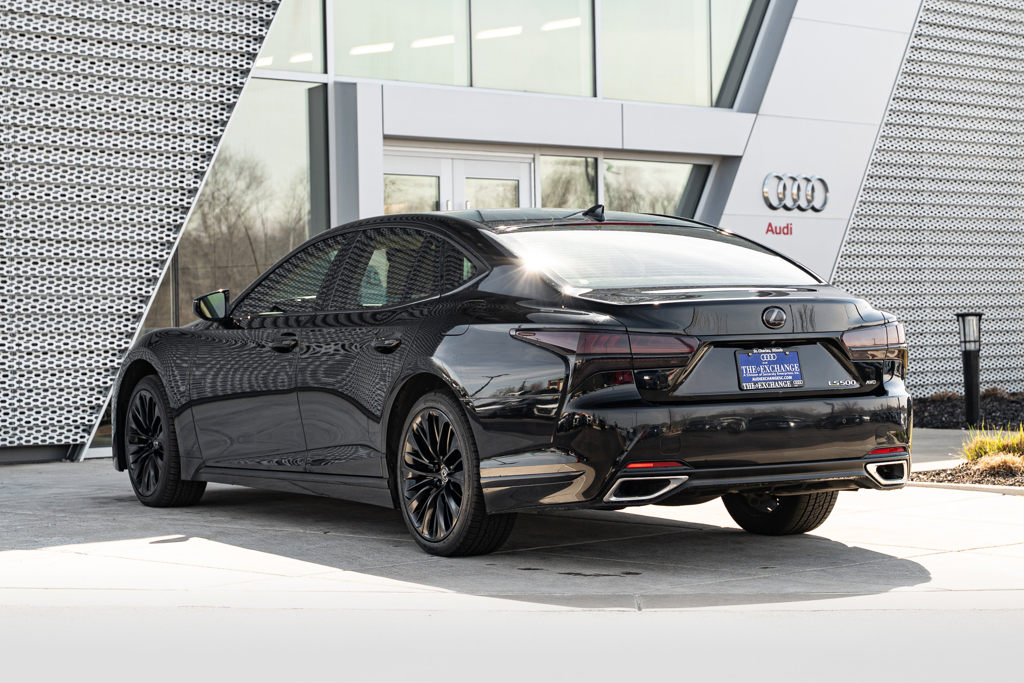 Used 2018 Lexus LS 500 AWD w/ Interior Upgrade Package image 5