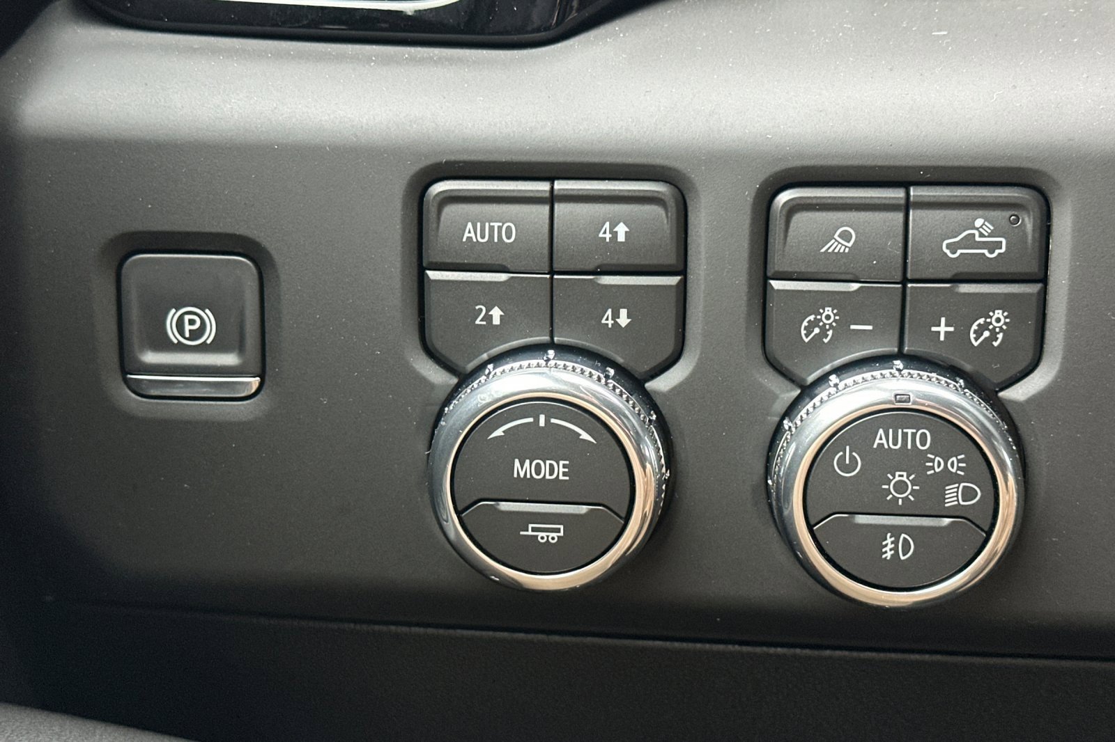 New 2026 GMC Sierra 2500 AT4 w/ AT4 Premium Plus Package image 30