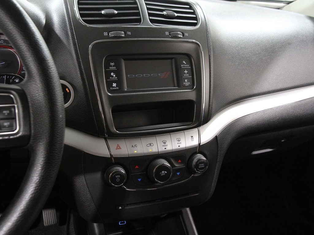Used 2019 Dodge Journey SE w/ Blacktop Package image 9