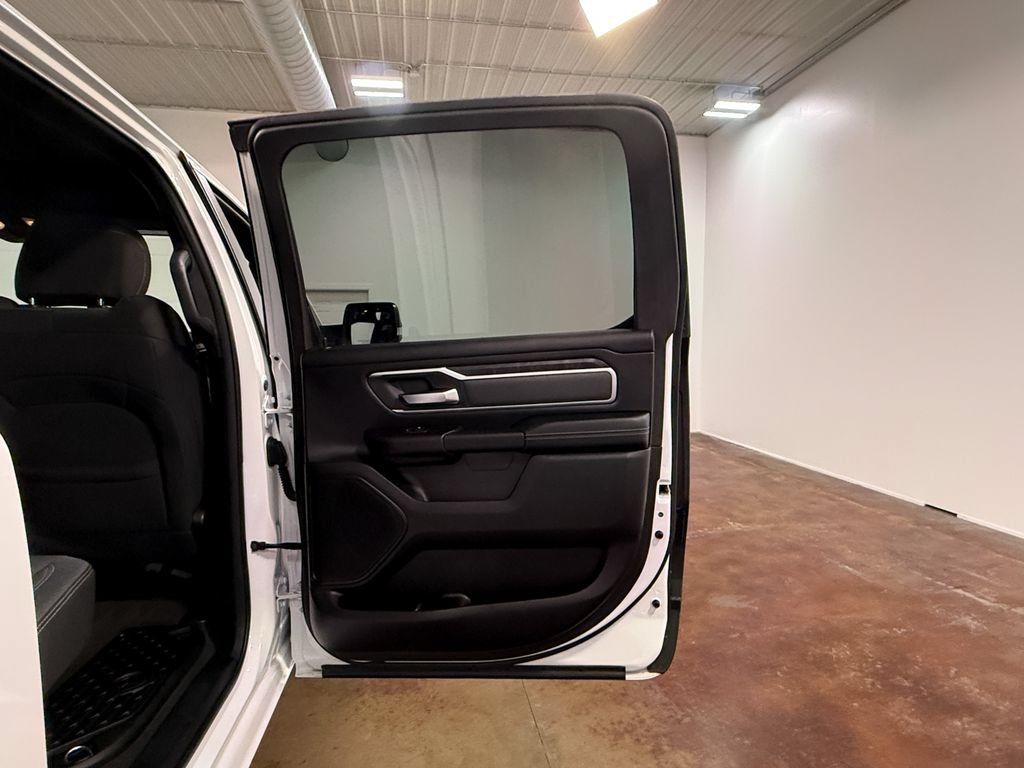 Used 2022 RAM 1500 Big Horn AWD/4WD image 66