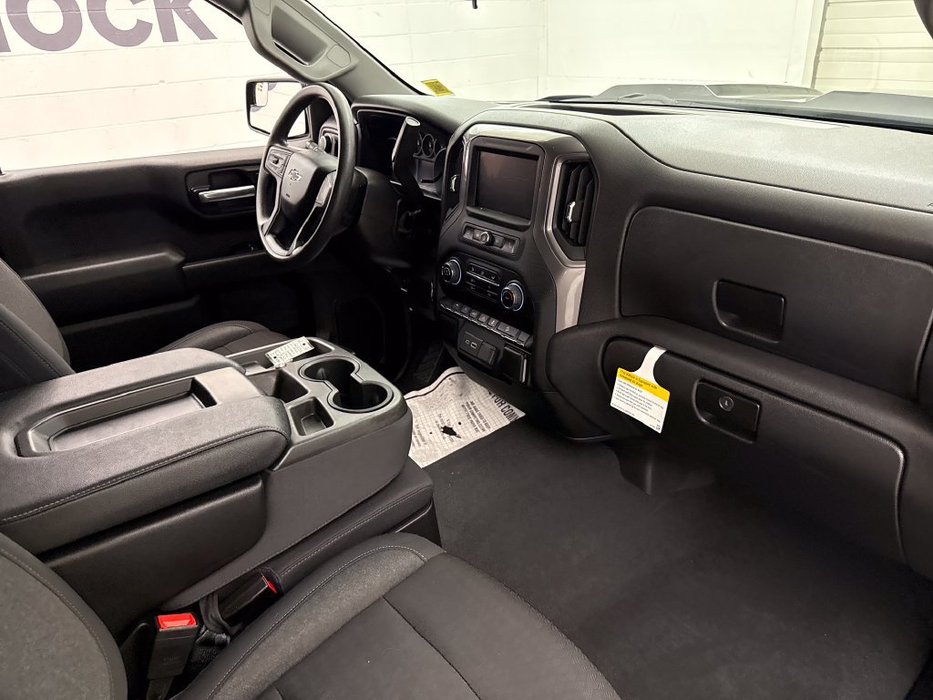 Used 2023 Chevrolet Silverado 1500 Custom Trail Boss w/ LPO, Dark Essentials Package AWD/4WD image 34