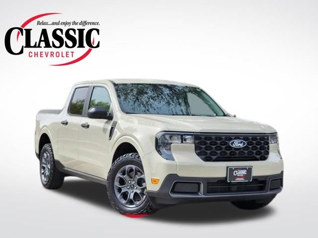 Used 2025 Ford Maverick XLT w/ Equipment Group 301A AWD/4WD image 1