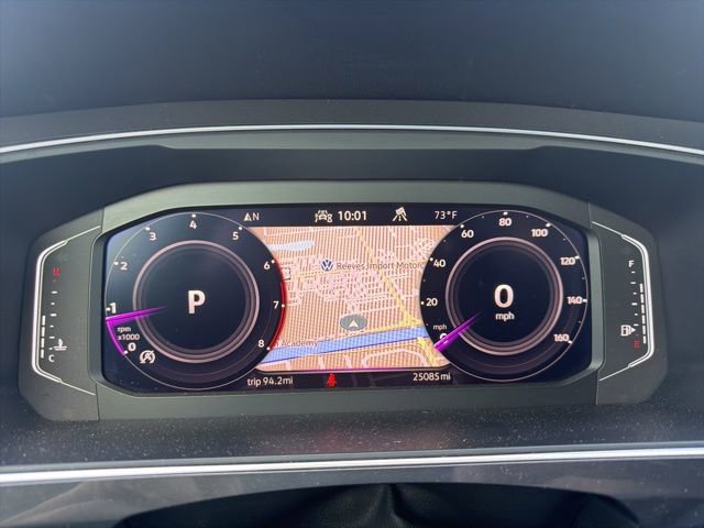 Used 2022 Volkswagen Tiguan SEL R-Line image 16