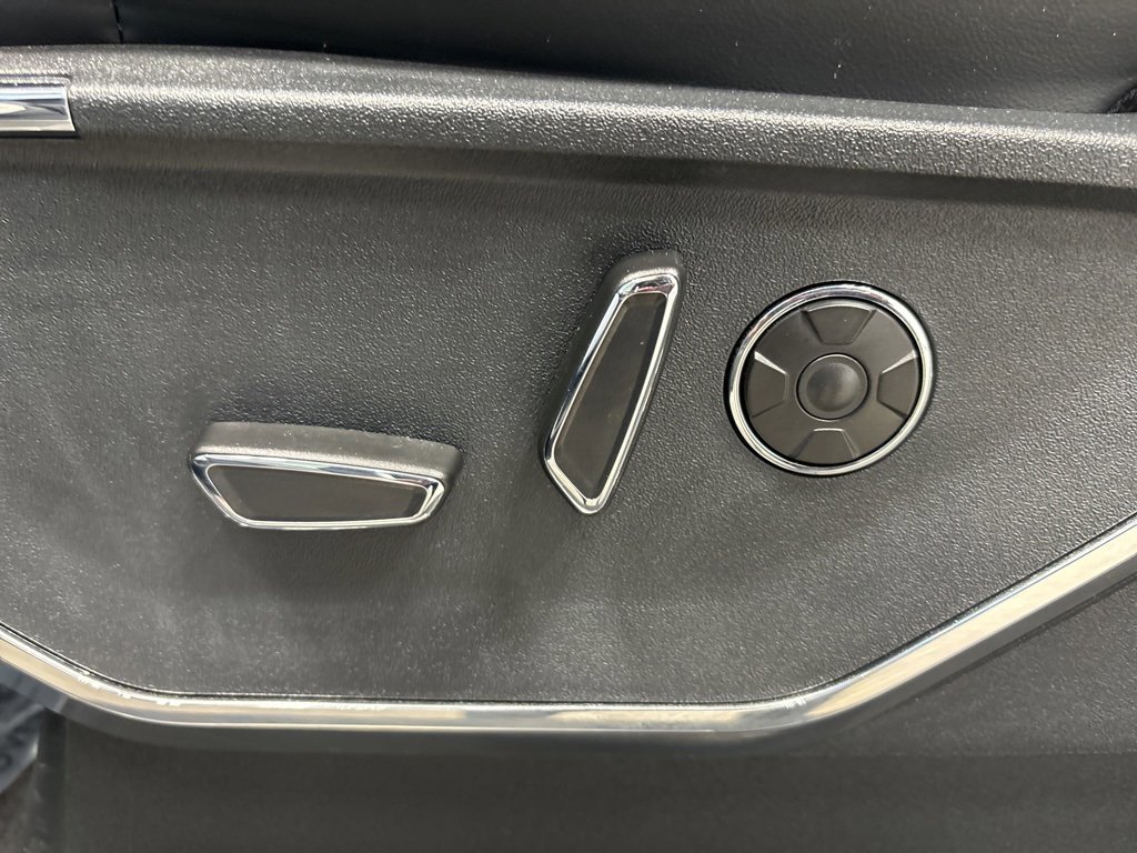 Used 2024 Ford F150 Platinum image 29