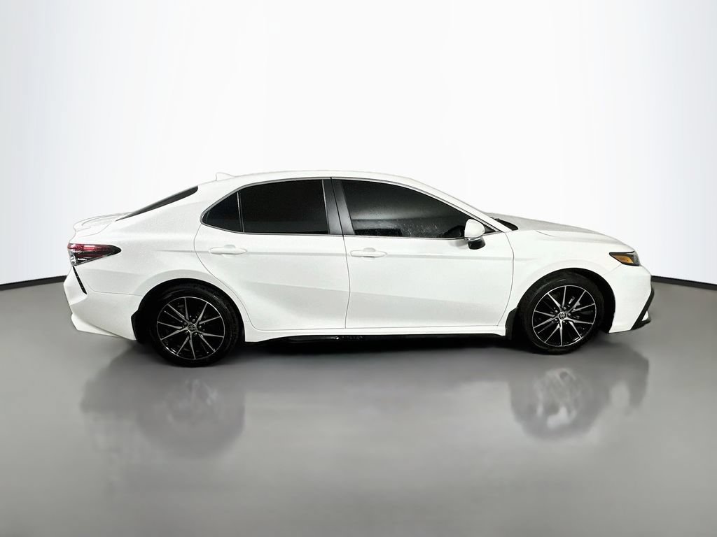 Used 2023 Toyota Camry SE w/ Convenience Package FWD image 7