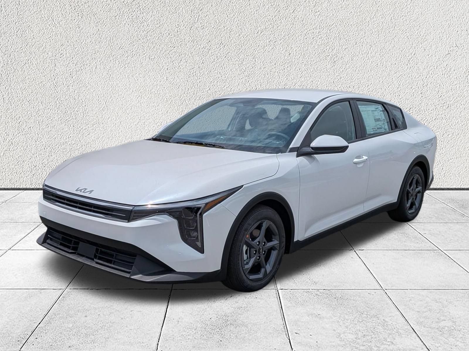 New 2026 Kia K4 FWD image 7