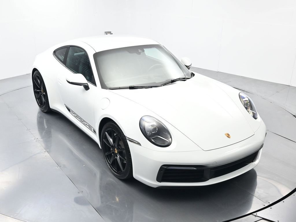 Certified 2022 Porsche 911 Carrera image 40