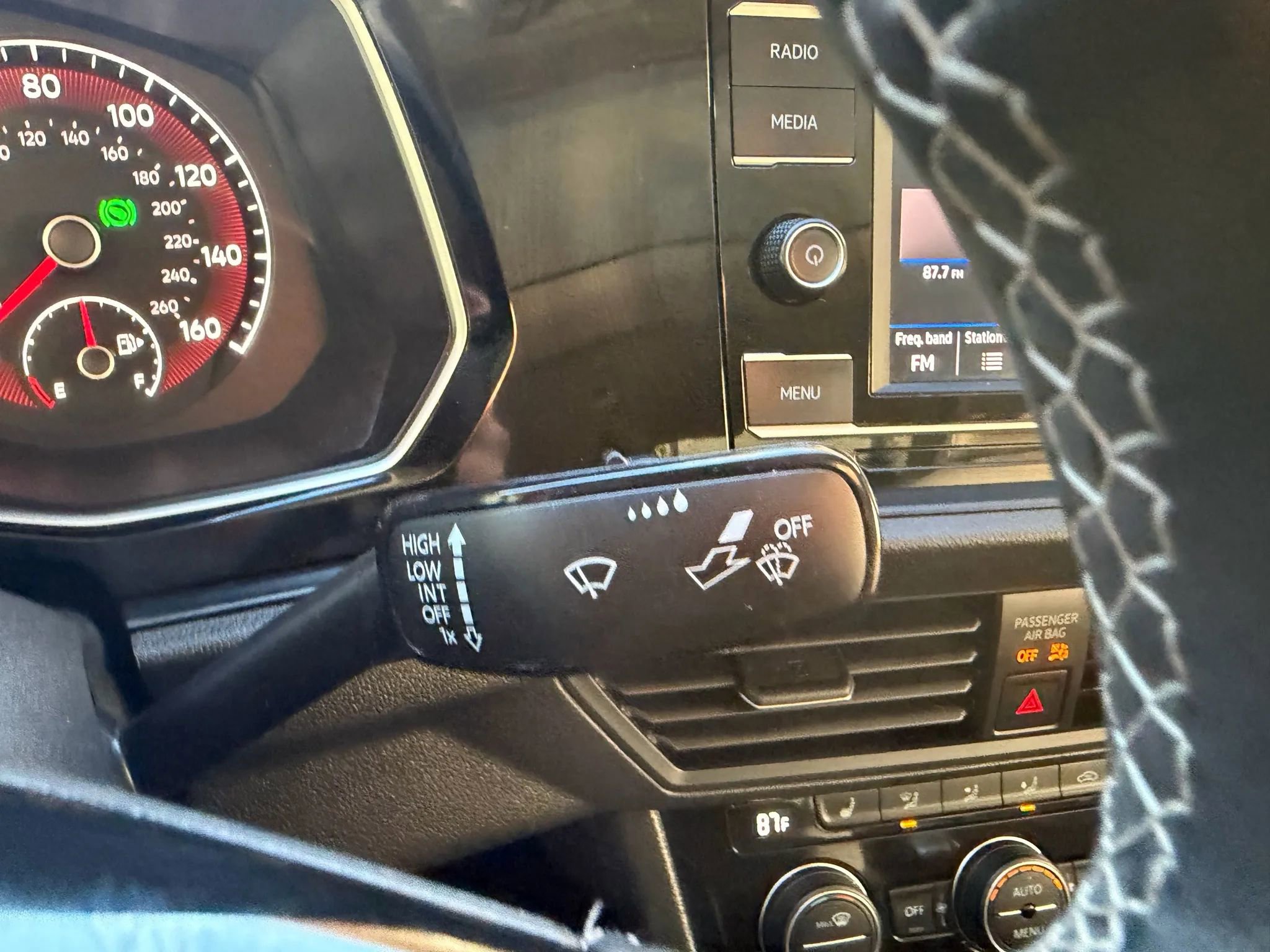 Used 2021 Volkswagen Jetta SE image 15