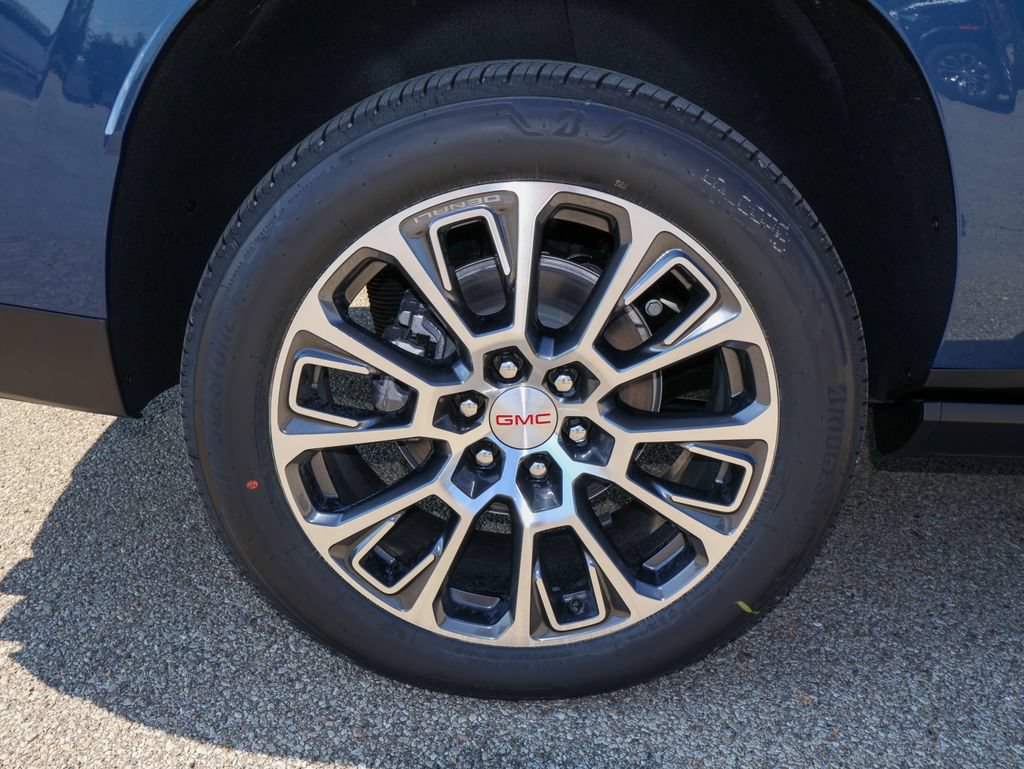 New 2026 GMC Yukon XL Denali w/ Denali Reserve Package AWD/4WD image 44
