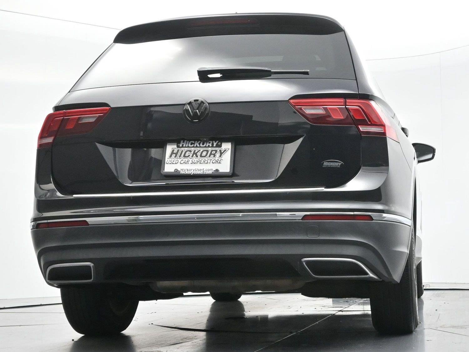 Used 2020 Volkswagen Tiguan SE w/ Panoramic Sunroof Package FWD image 49