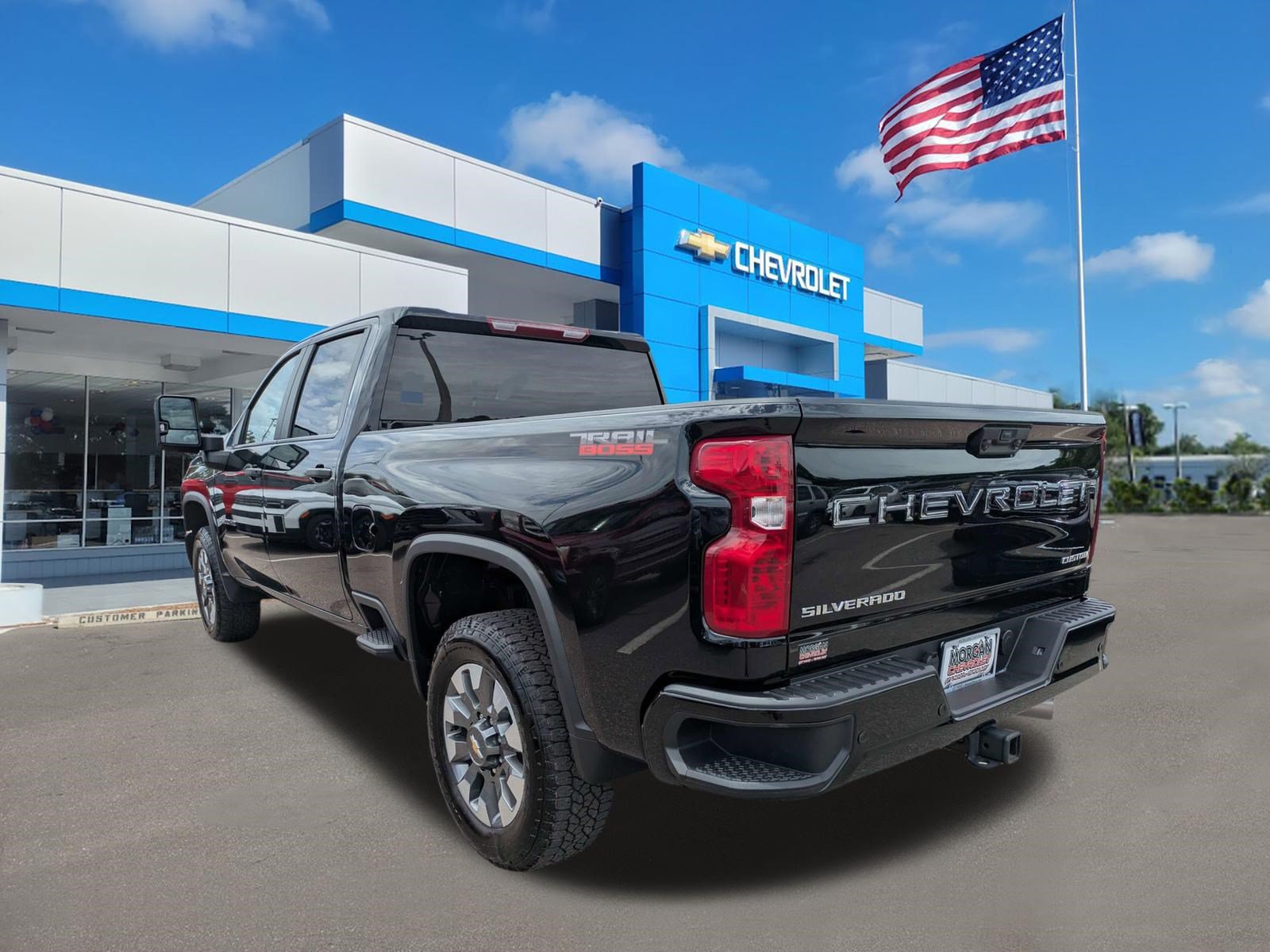 Used 2026 Chevrolet Silverado 2500 Custom w/ Custom Value Package AWD/4WD image 5