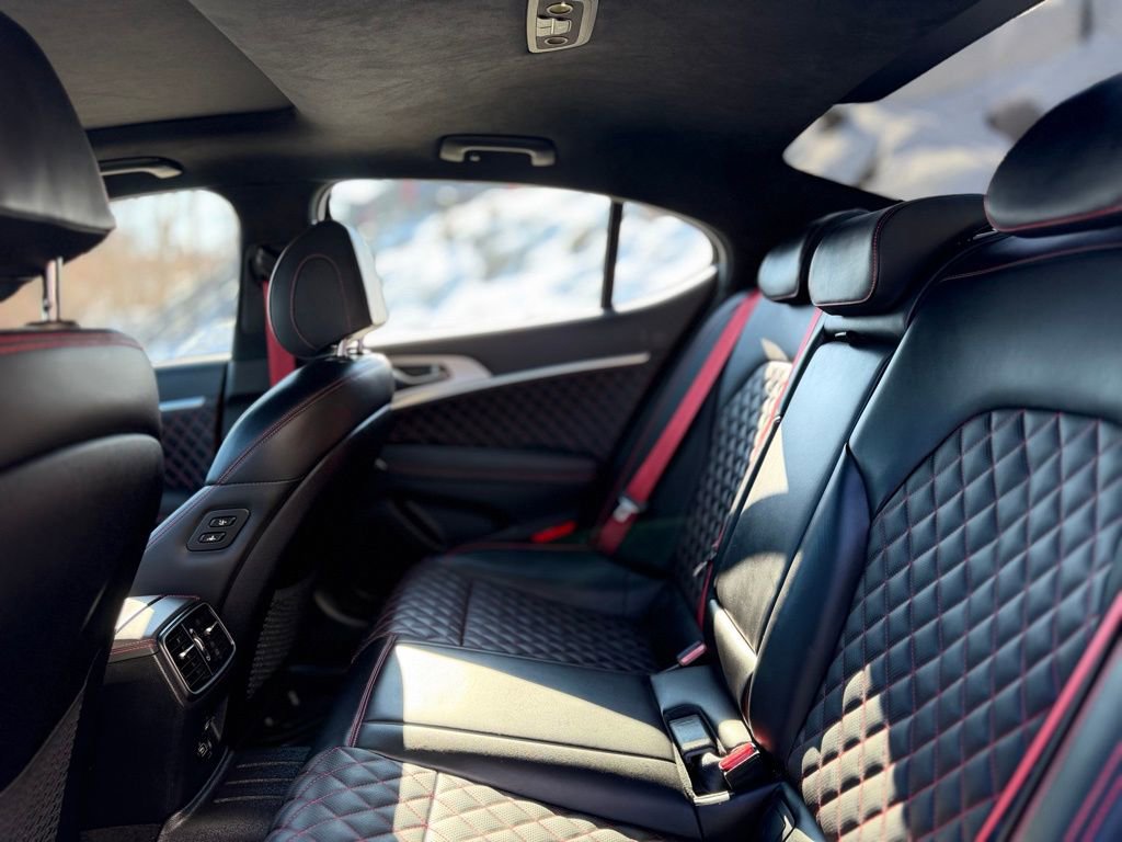 Used 2023 Genesis G70 3.3T w/ Sport Prestige Package image 21