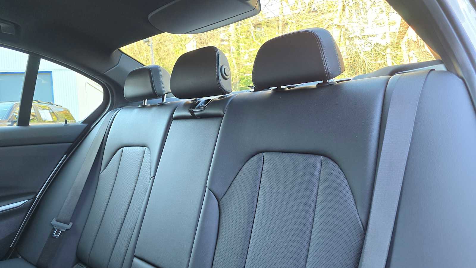 Used 2025 BMW 330i xDrive Sedan w/ M Sport Package image 17