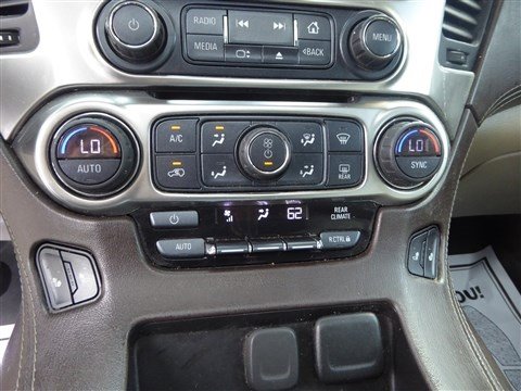 Used 2019 Chevrolet Suburban LT image 16