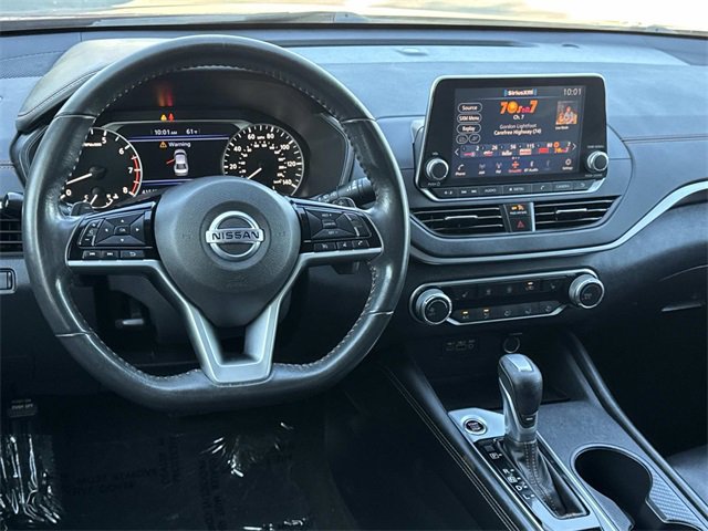 Used 2021 Nissan Altima 2.5 SR w/ SR Premium Package image 7