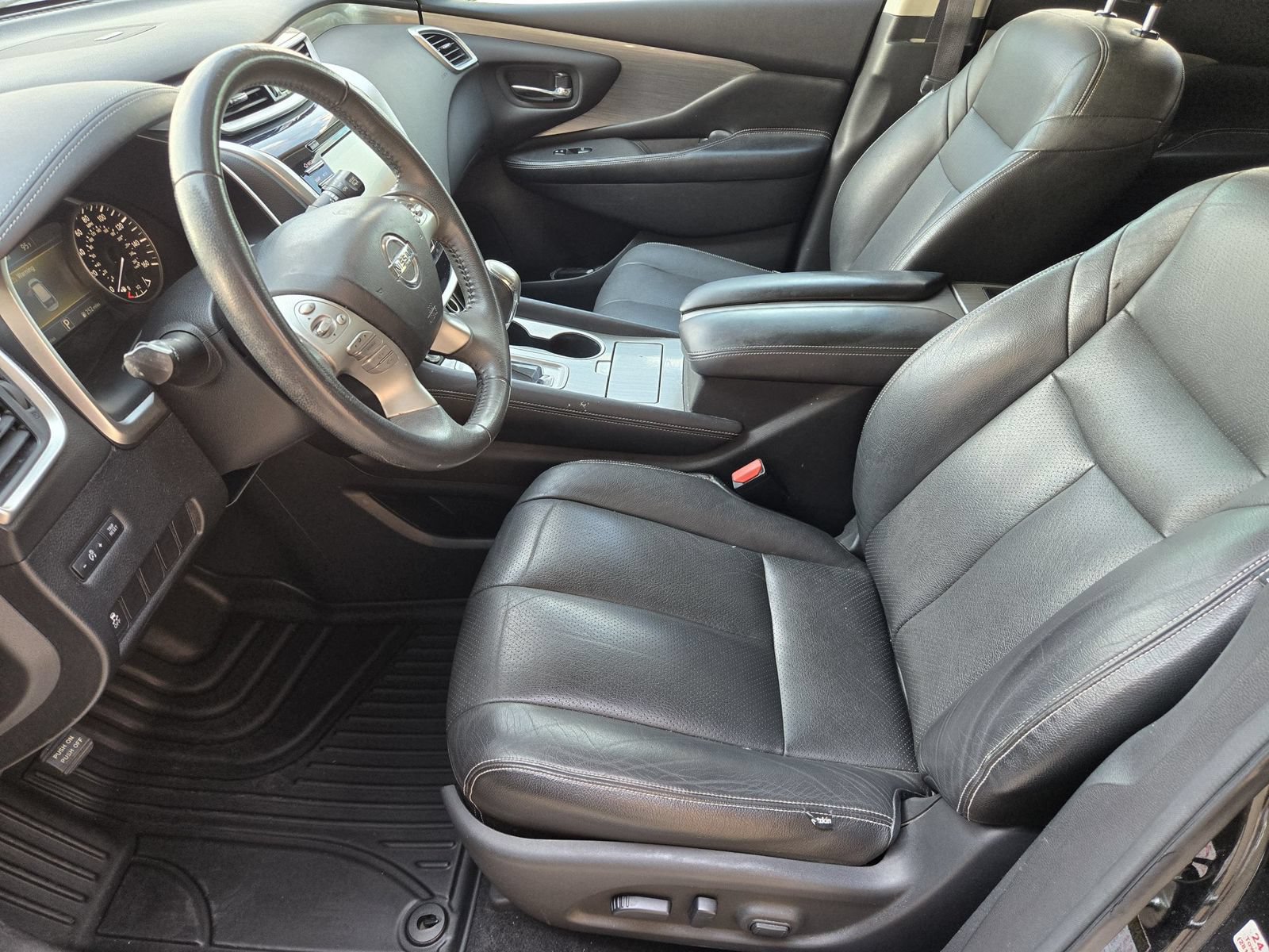 Used 2015 Nissan Murano SV w/ Premium Package FWD image 13