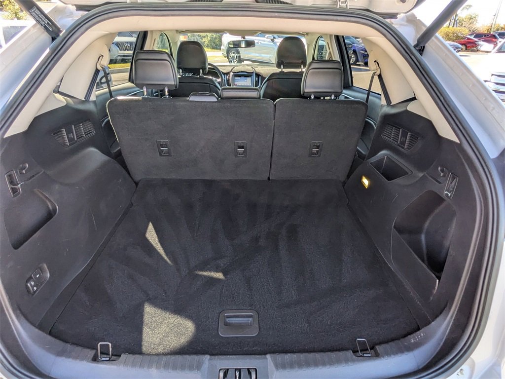 Used 2016 Ford Edge SEL w/ Equipment Group 201A image 5