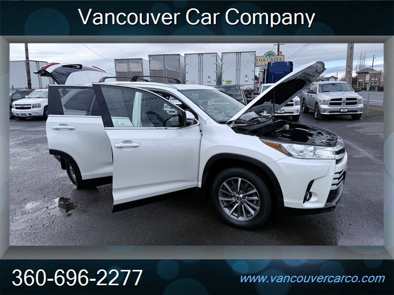 Used 2019 Toyota Highlander XLE AWD/4WD image 33
