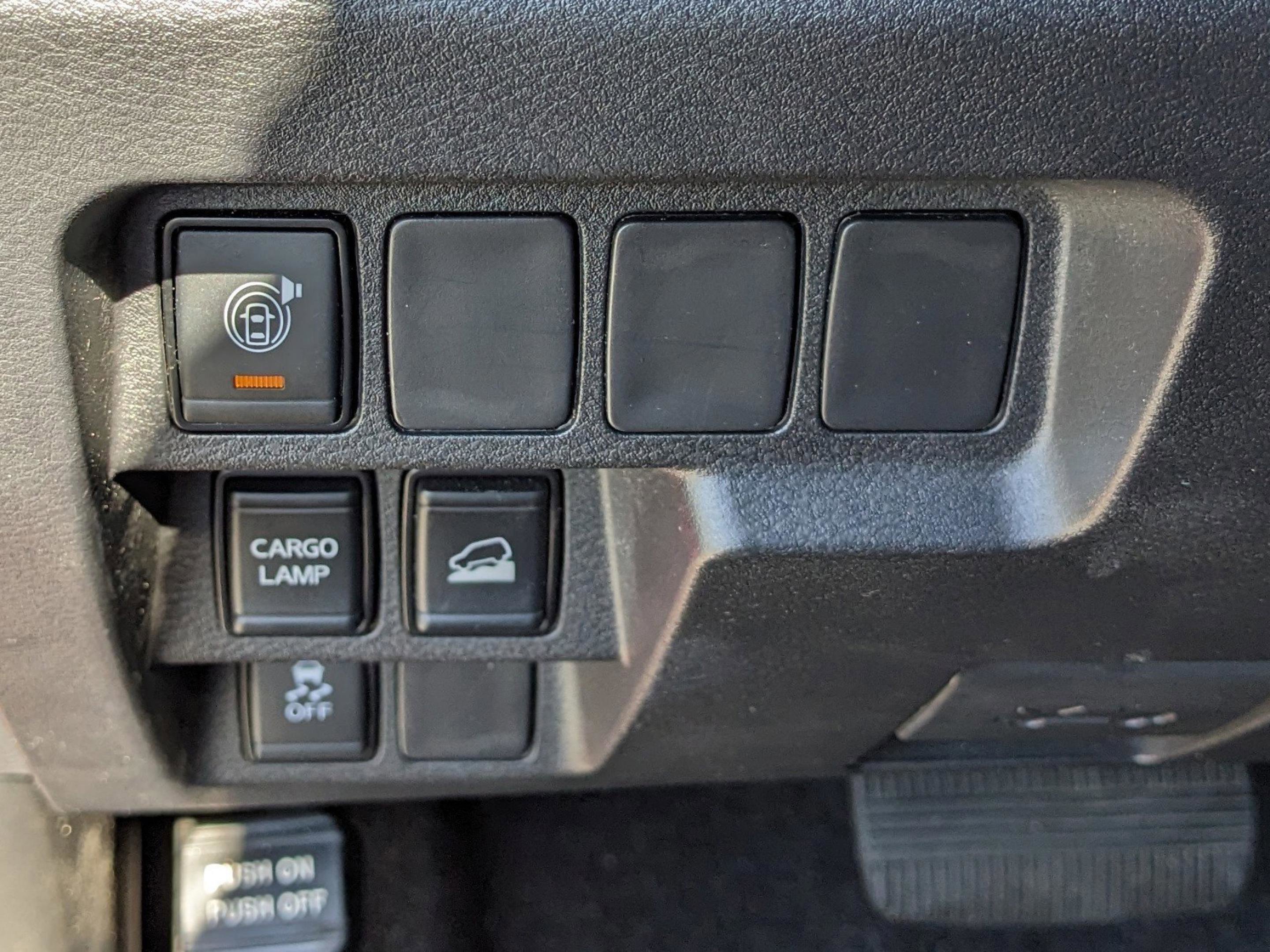 Used 2022 Nissan Frontier S w/ Technology Package image 28