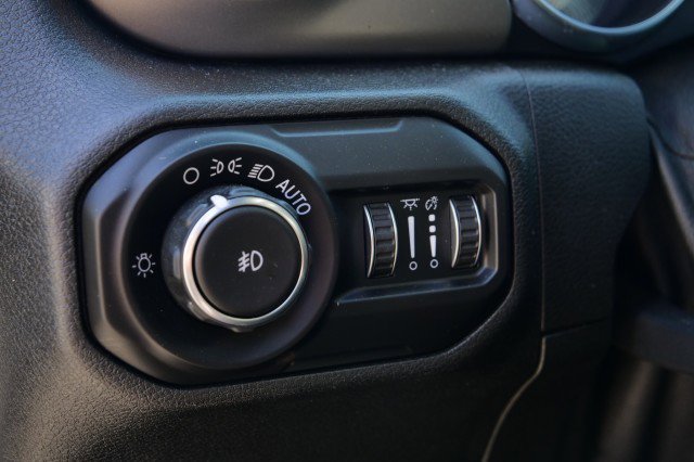 Used 2021 Jeep Wrangler Unlimited Sport w/ Sun And Sound Package image 28